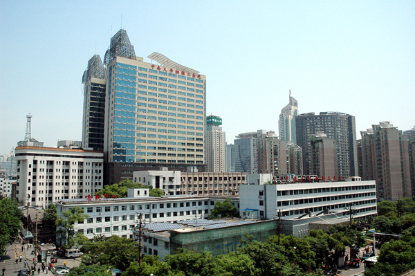 湘雅醫(yī)院不銹鋼風(fēng)管項目